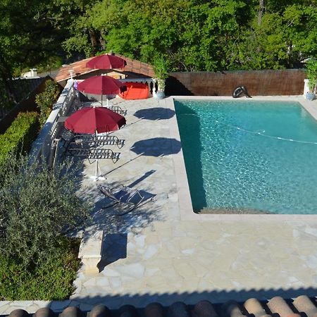 Villa Jalna Chambre, Suites Et Appartement Roquefort-les-Pins Esterno foto