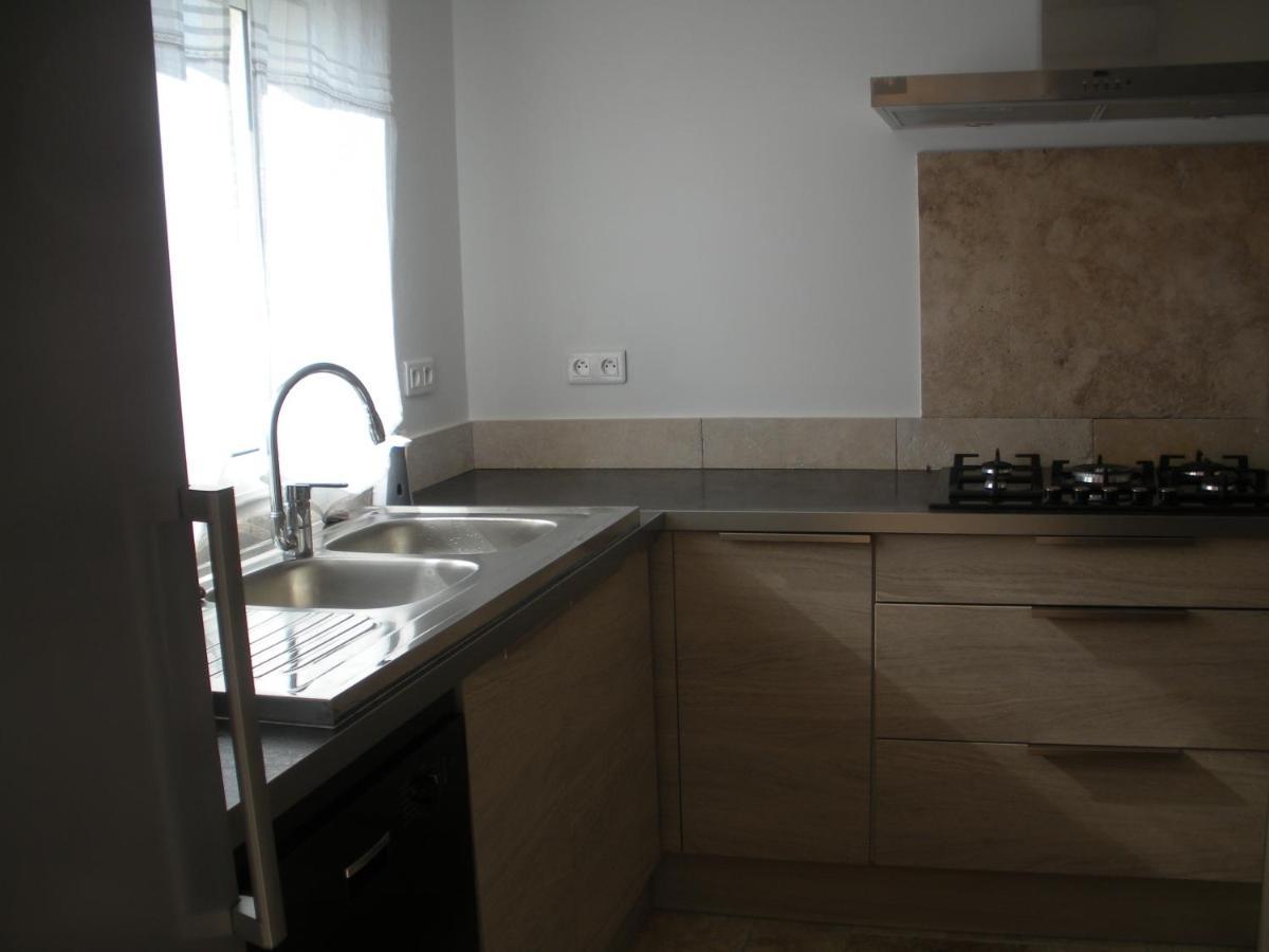 Villa Jalna Chambre, Suites Et Appartement Roquefort-les-Pins Esterno foto