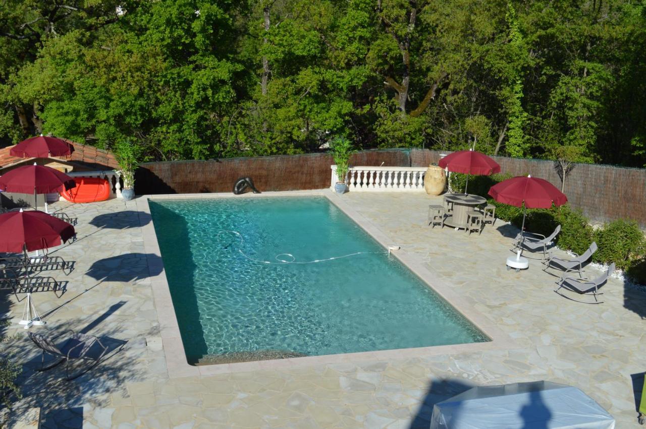 Villa Jalna Chambre, Suites Et Appartement Roquefort-les-Pins Esterno foto